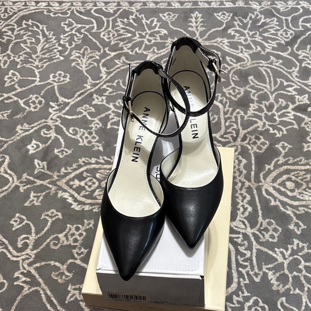 Anne Klein Black Slingback Heels